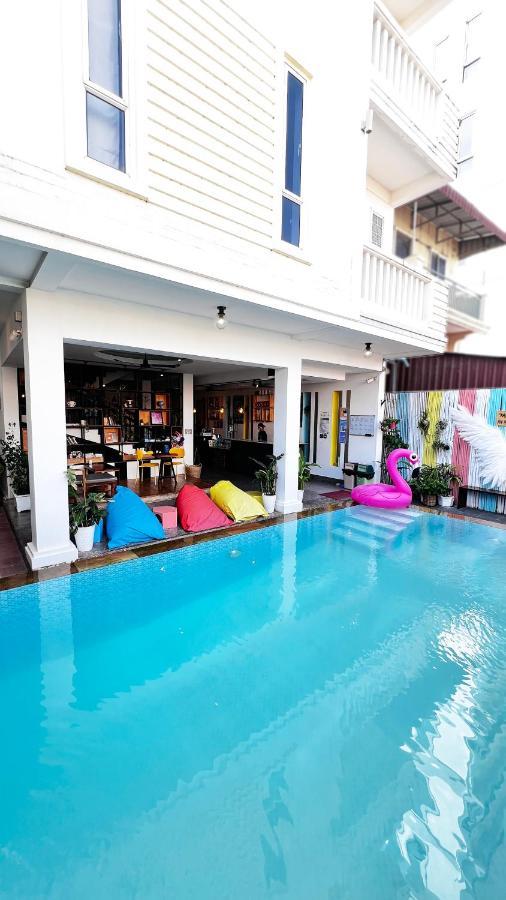 The Place Hostel & Pool Bar Siem Reap Exteriér fotografie